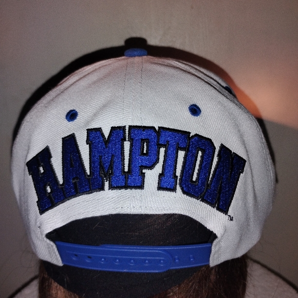 HBCU Hampton University Mitchell &Ness snapback cap - Picture 4 of 8